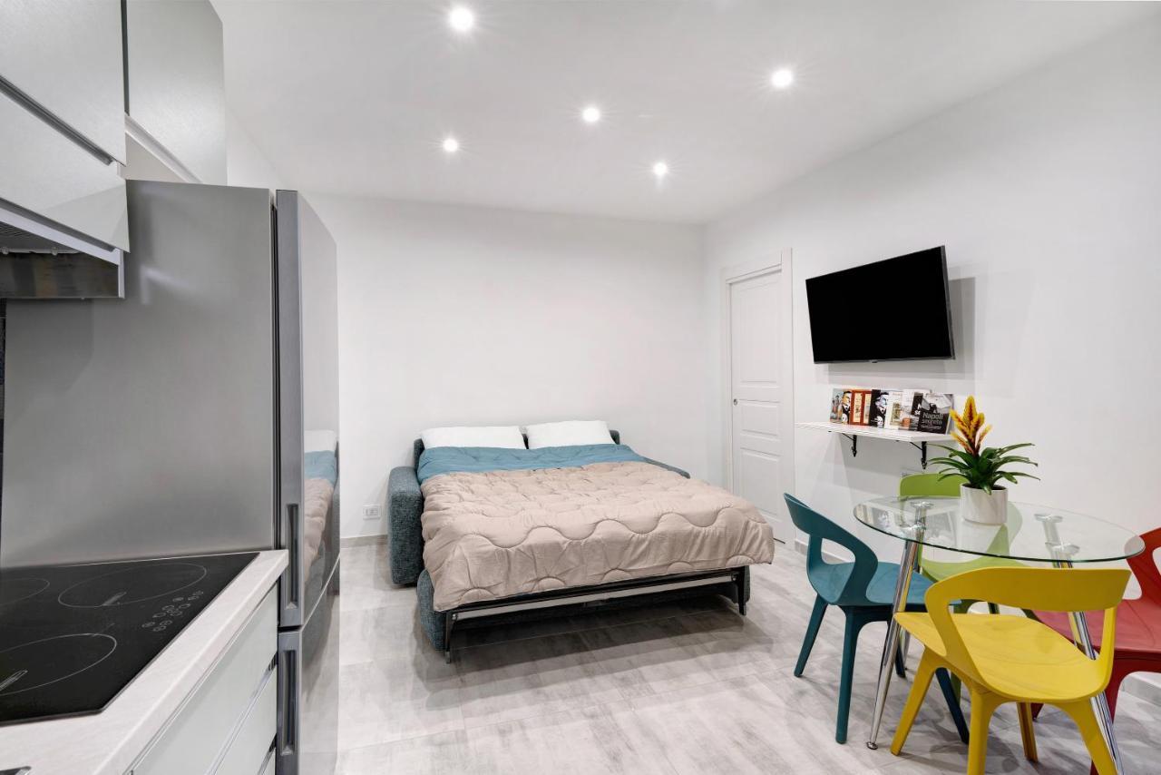 나폴리 Ampolla House 아파트 외부 사진
